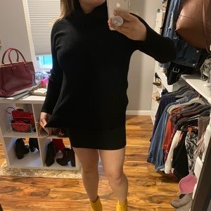 Oversized black turtle neck